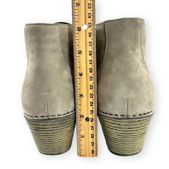 Dansko Meena Beige Gray Suede lace Up Ankle Clog Boots Womens 42  US 11.5/12 - Picture 5 of 13
